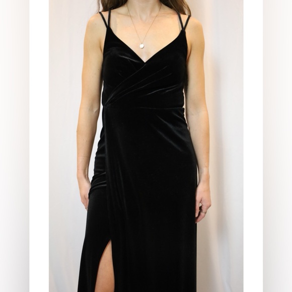NWT Azazie Black A-Line Lace Velvet Cocktail Dress 🔻 - Picture 8 of 13
